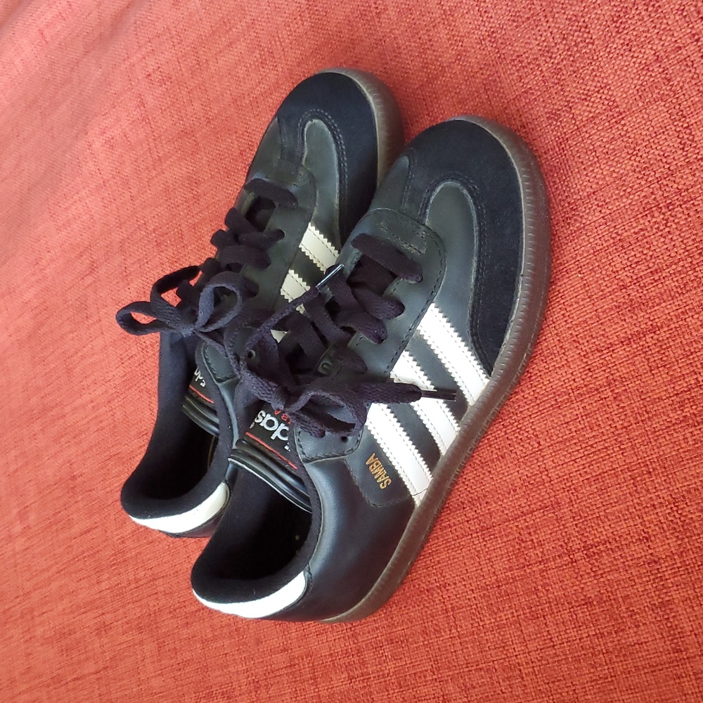 Kids Adidas Sambas Black and White Sneakers Classic Style